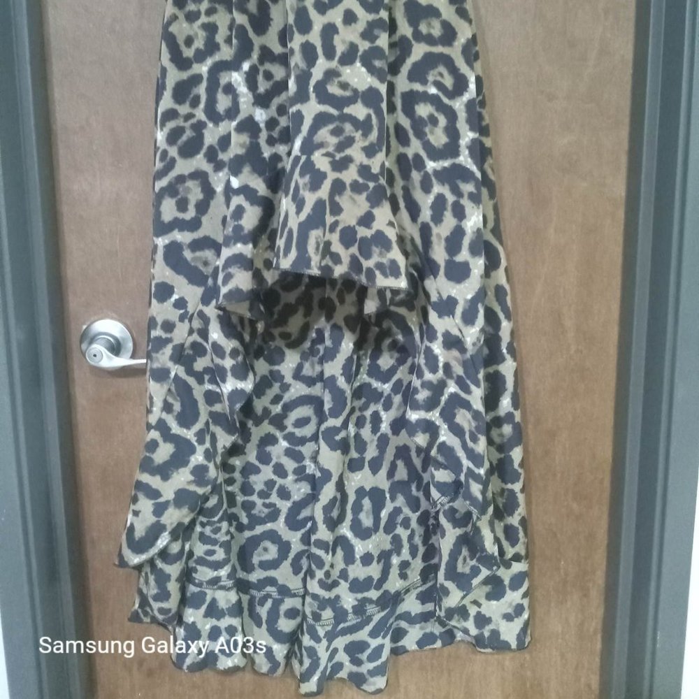 High-Low Cheetah Print Skirt - Picture 2 of 5